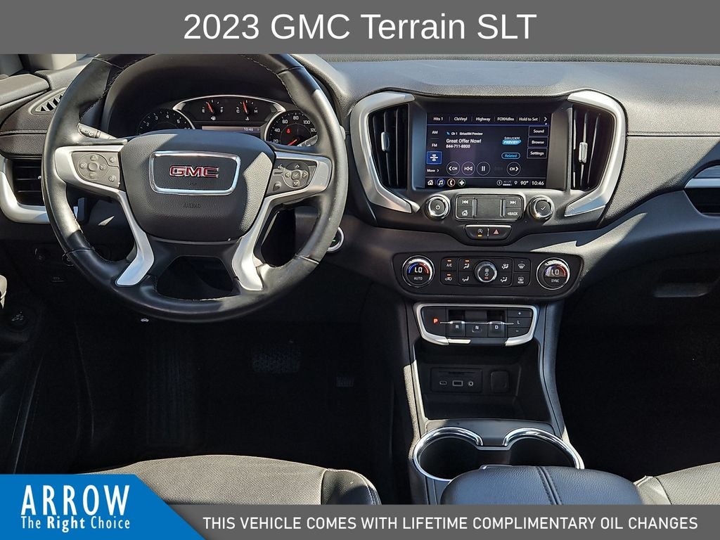 2023 GMC Terrain SLT