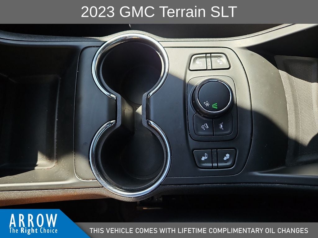 2023 GMC Terrain SLT