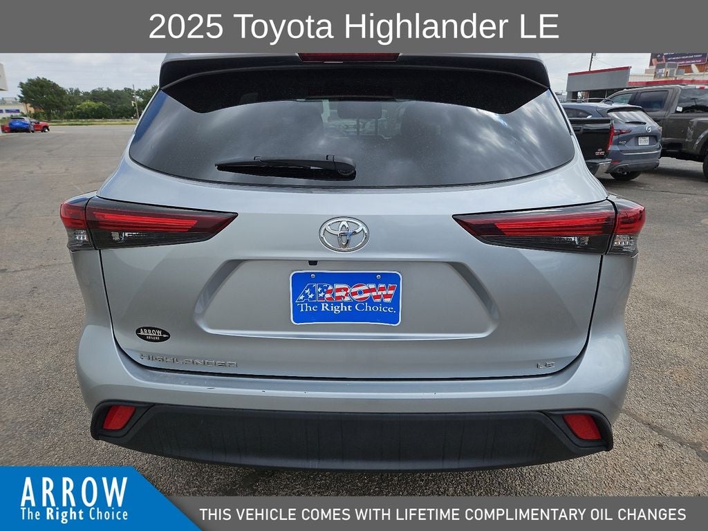2025 Toyota Highlander LE