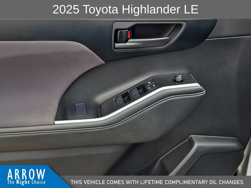 2025 Toyota Highlander LE