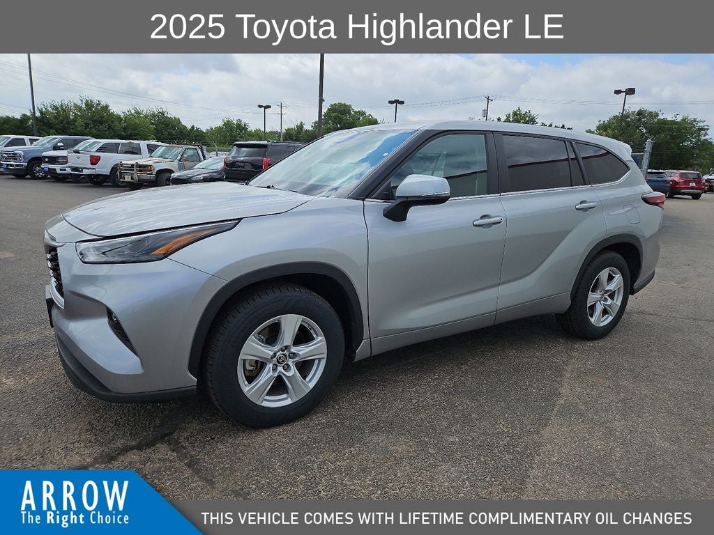 2025 Toyota Highlander LE