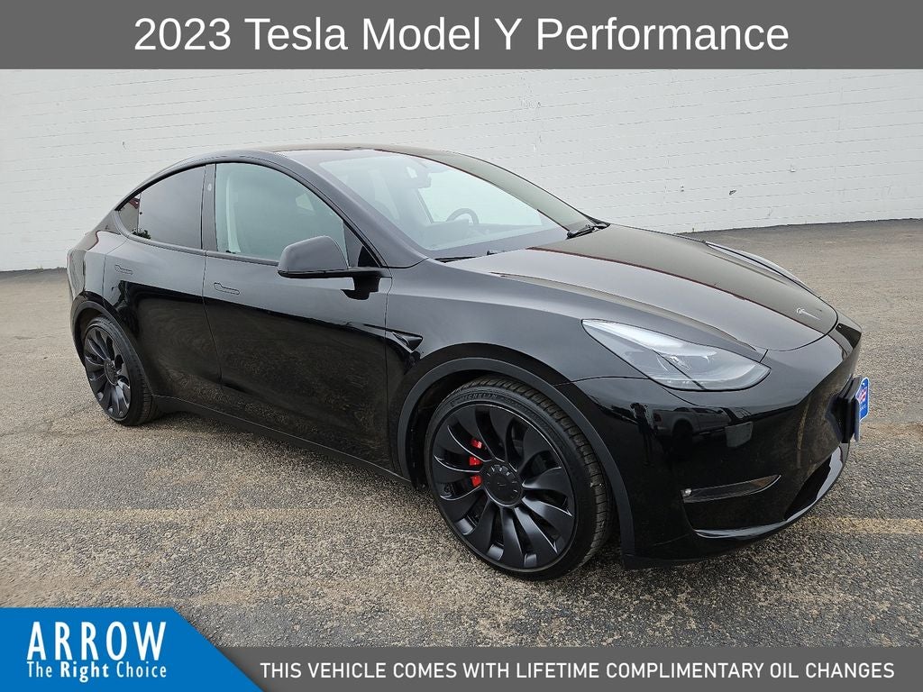 2023 Tesla Model Y Performance Dual Motor All-Wheel Drive's photo
