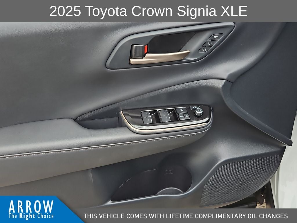 2025 Toyota Crown Signia XLE