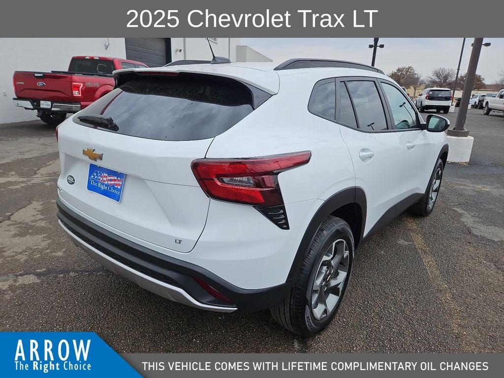 2025 Chevrolet Trax LT
