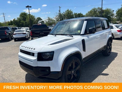 2025 Land Rover Defender 110 X-Dynamic SE