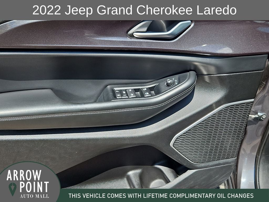 2022 Jeep Grand Cherokee Laredo