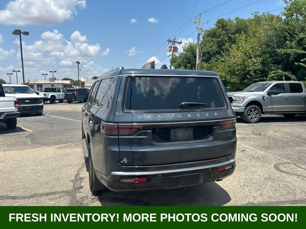 2024 Jeep Wagoneer L Base