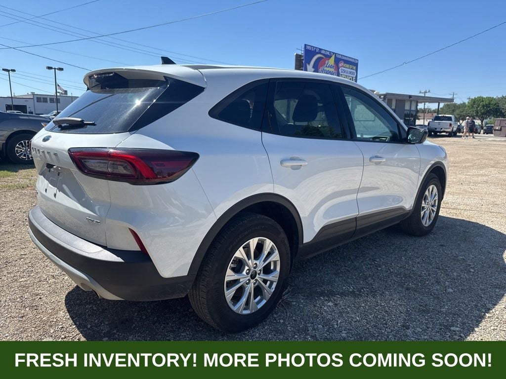 2025 Ford Escape Active