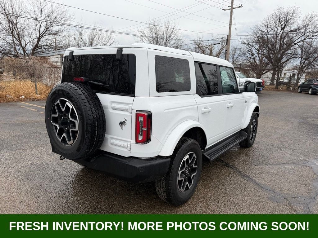 2025 Ford Bronco Outer Banks