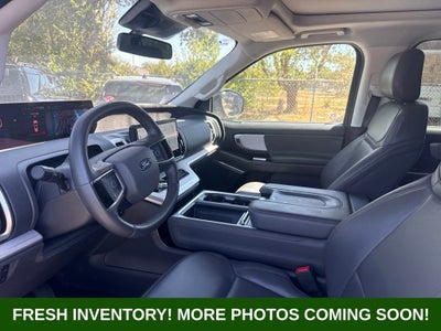 2025 Ford Expedition Max Active