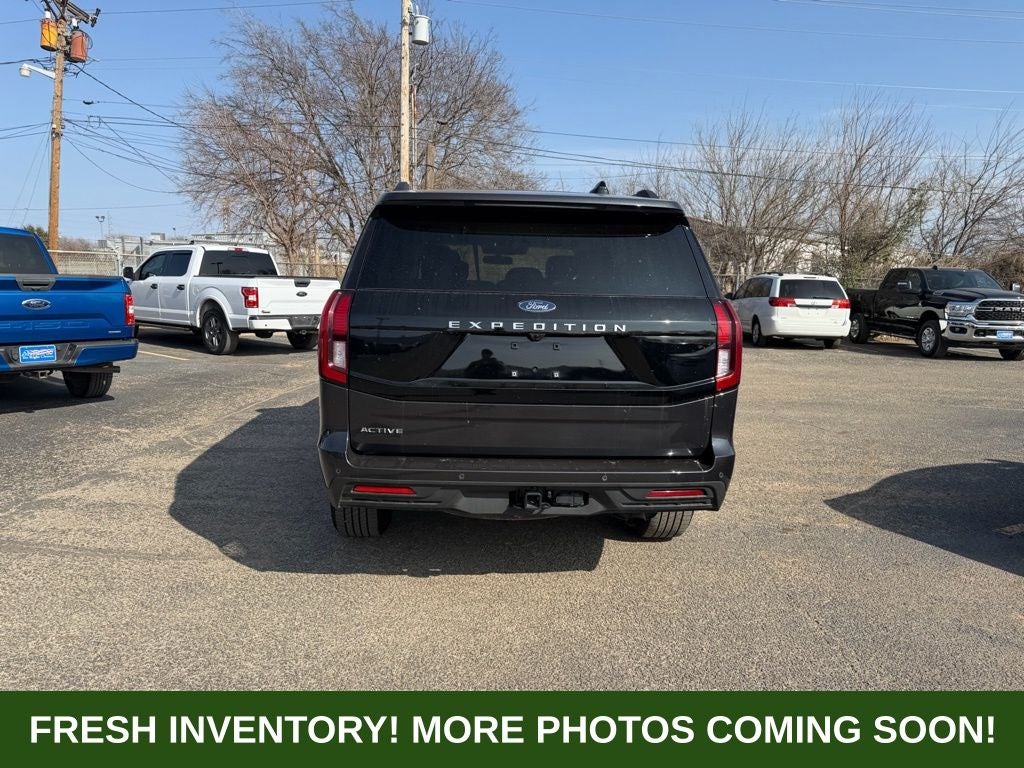 2025 Ford Expedition Active