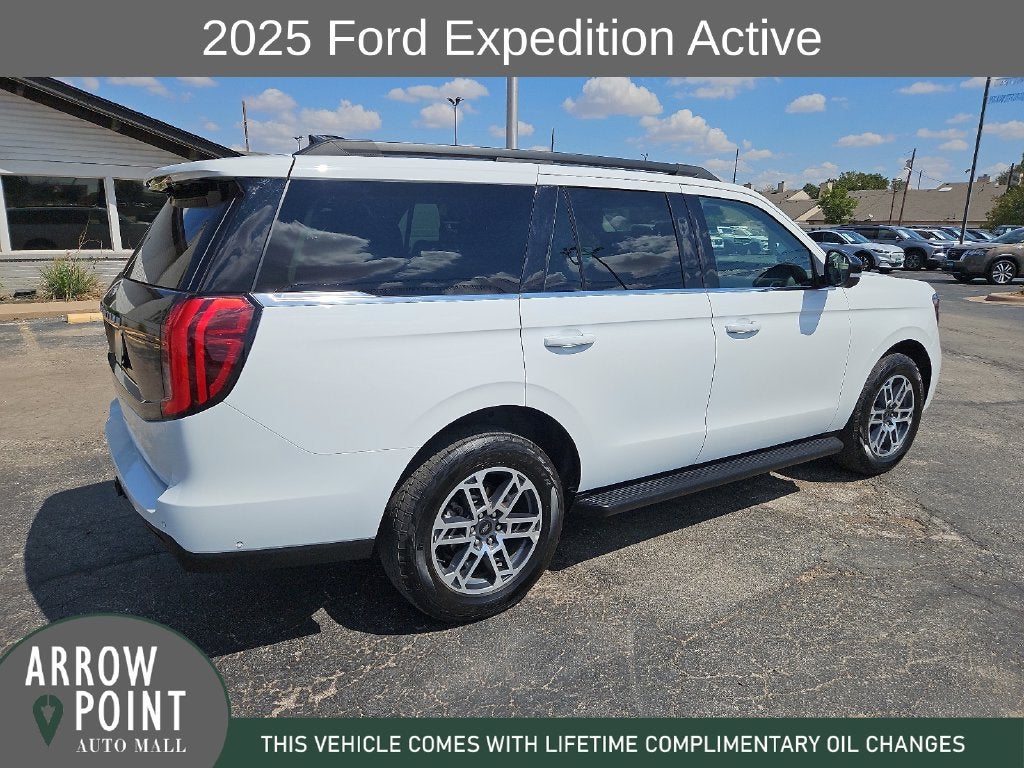 2025 Ford Expedition Active