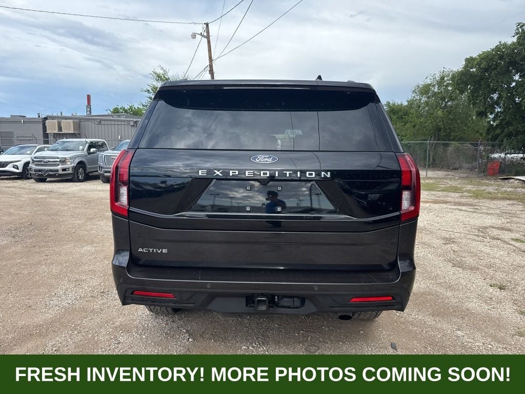 2025 Ford Expedition Active