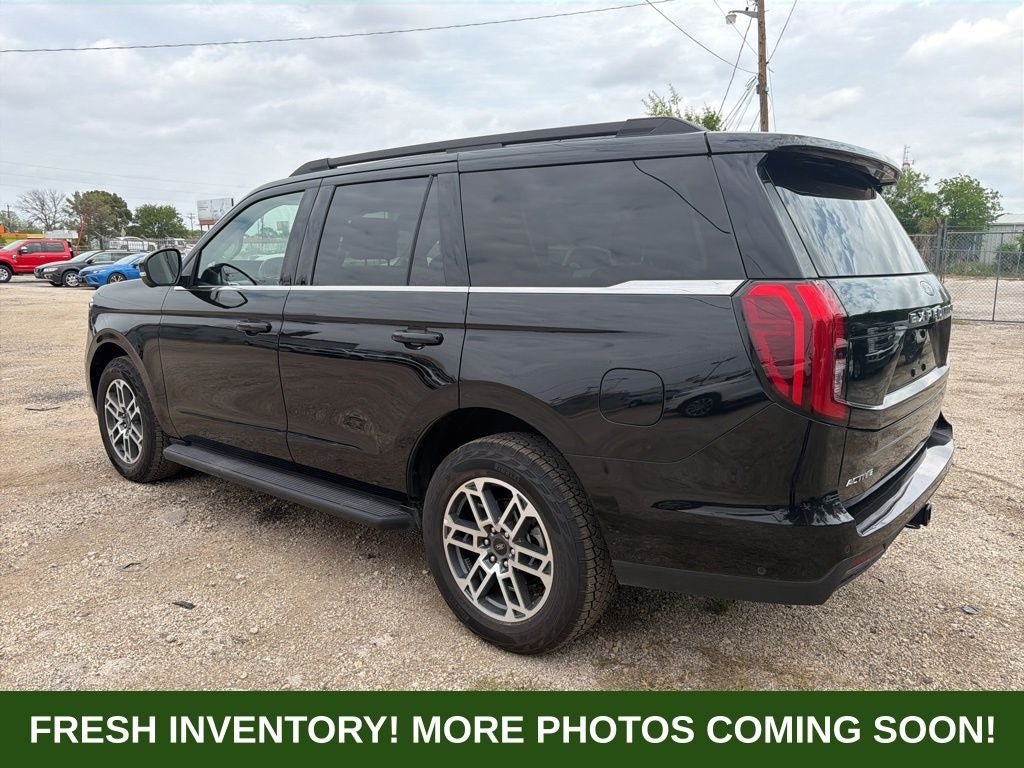 2025 Ford Expedition Active