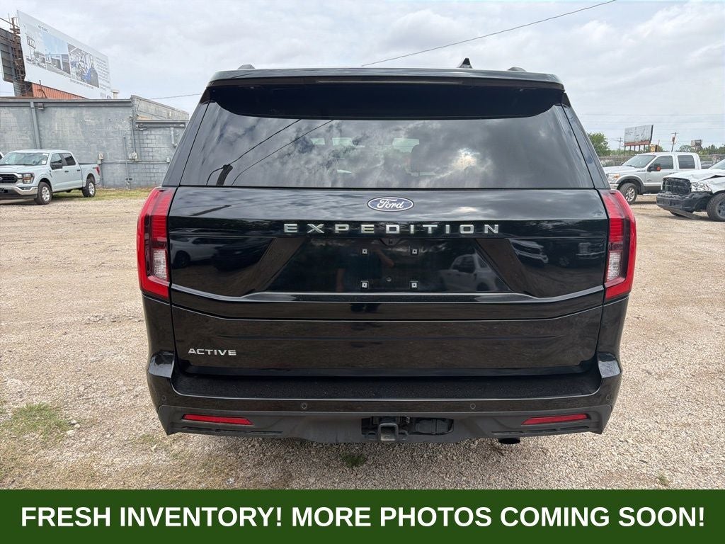 2025 Ford Expedition Active