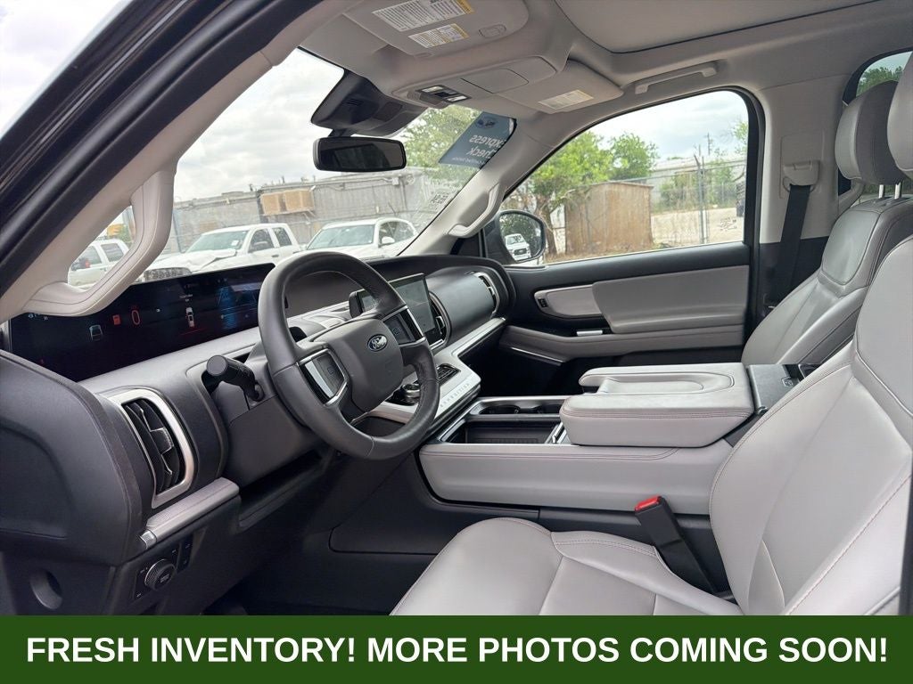 2025 Ford Expedition Active