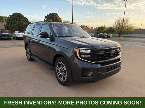 2025 Ford Expedition Active