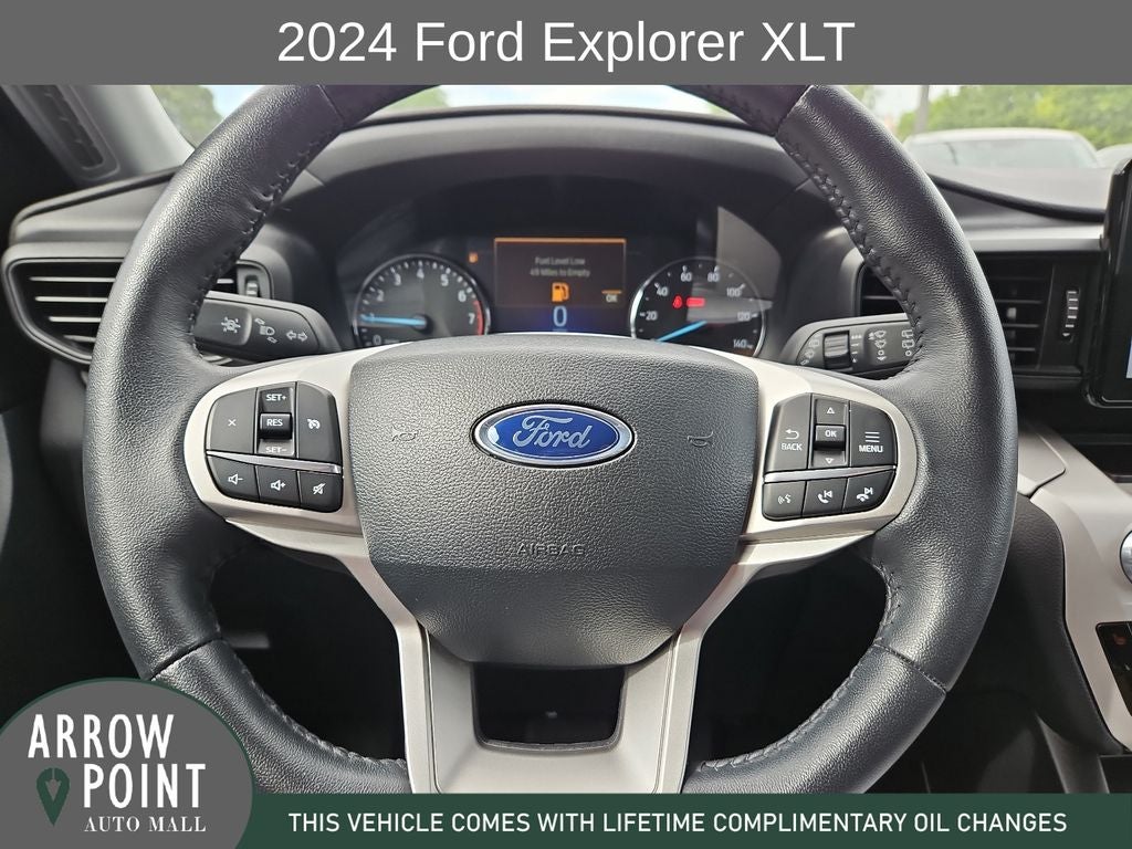 2024 Ford Explorer XLT