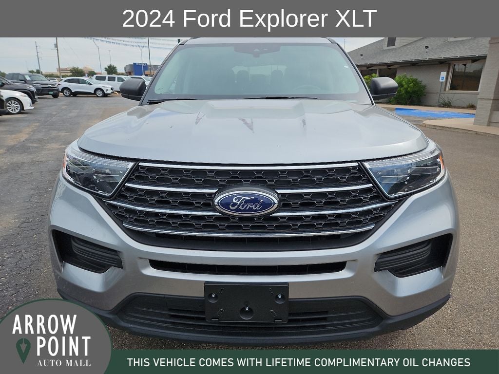 2024 Ford Explorer XLT