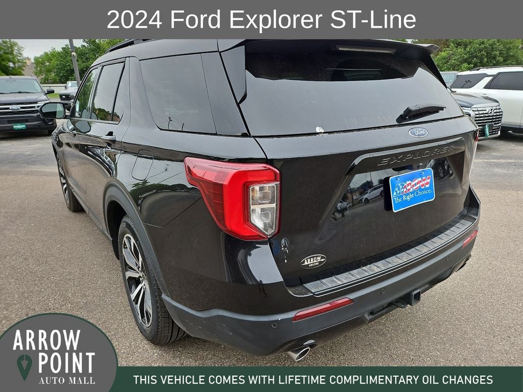 2024 Ford Explorer ST-Line