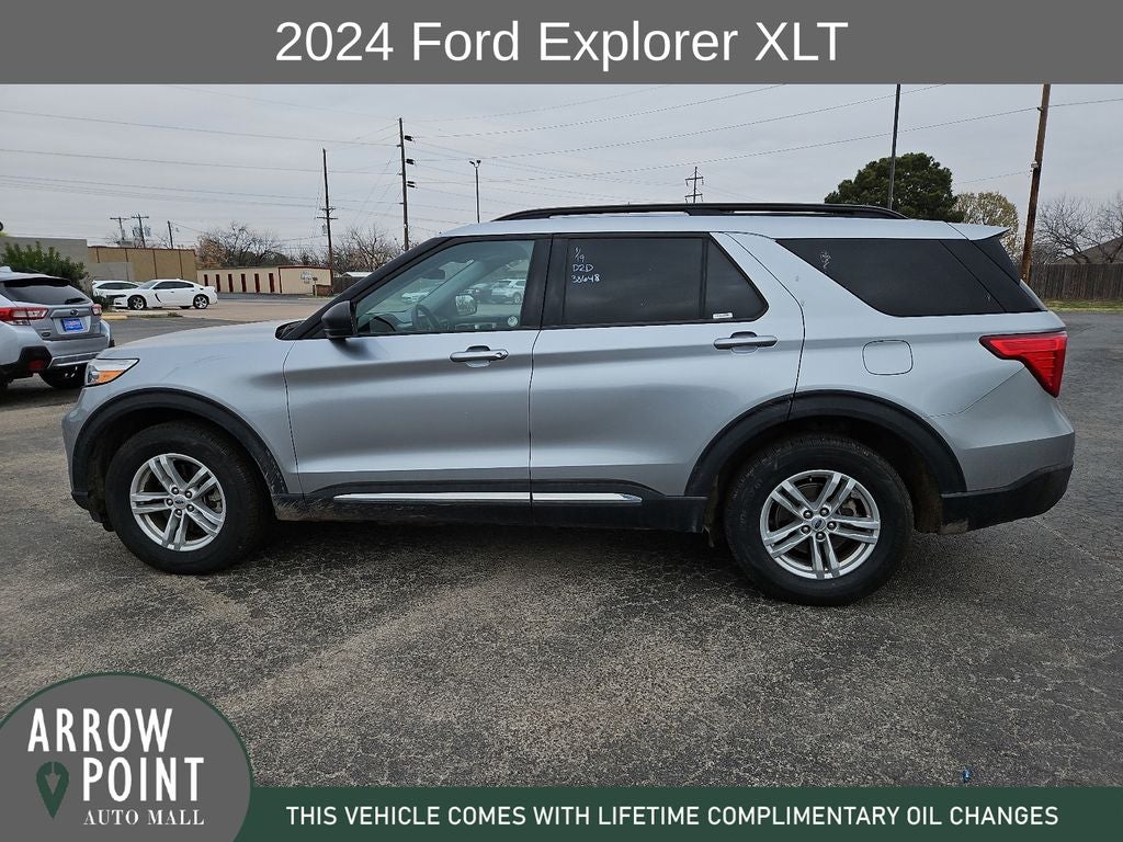 2024 Ford Explorer XLT
