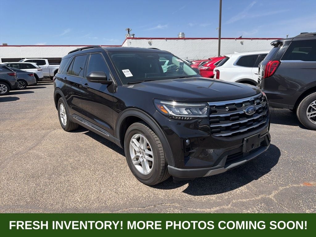 2025 Ford Explorer Active