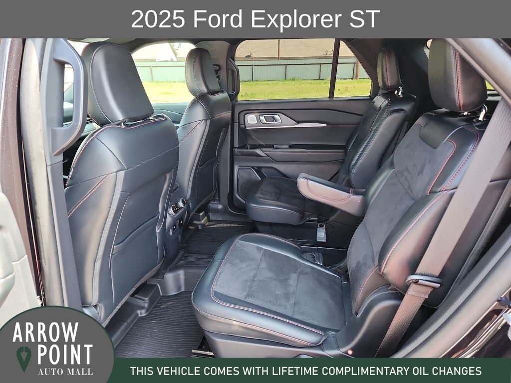 2025 Ford Explorer ST