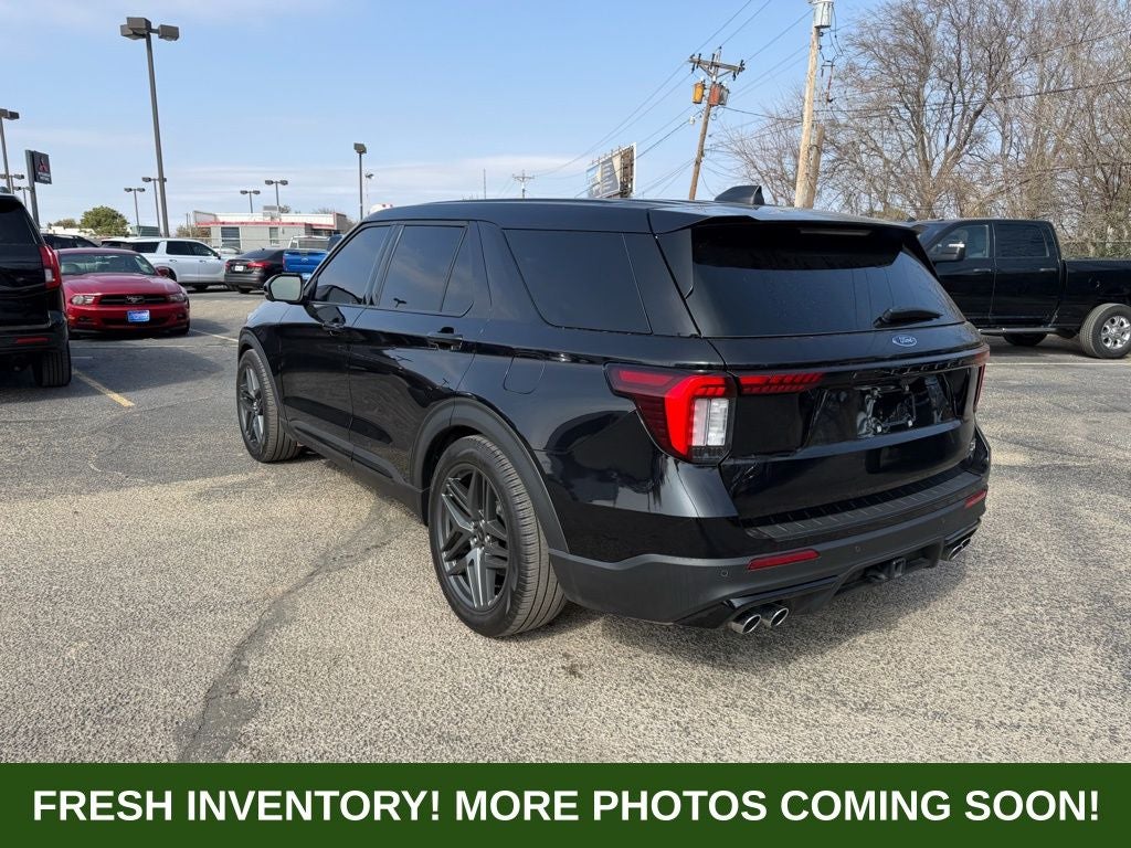 2025 Ford Explorer ST