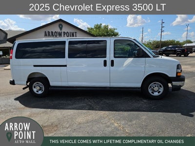 2025 Chevrolet Express 3500 LT Passenger