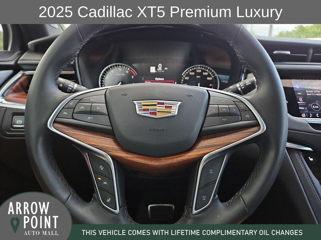 2025 Cadillac XT5 Premium Luxury