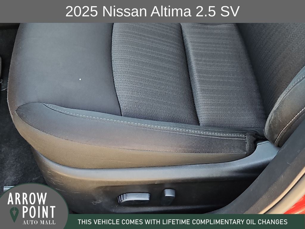 2025 Nissan Altima 2.5 SV