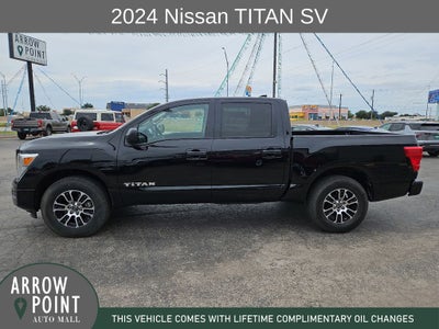 2024 Nissan Titan SV