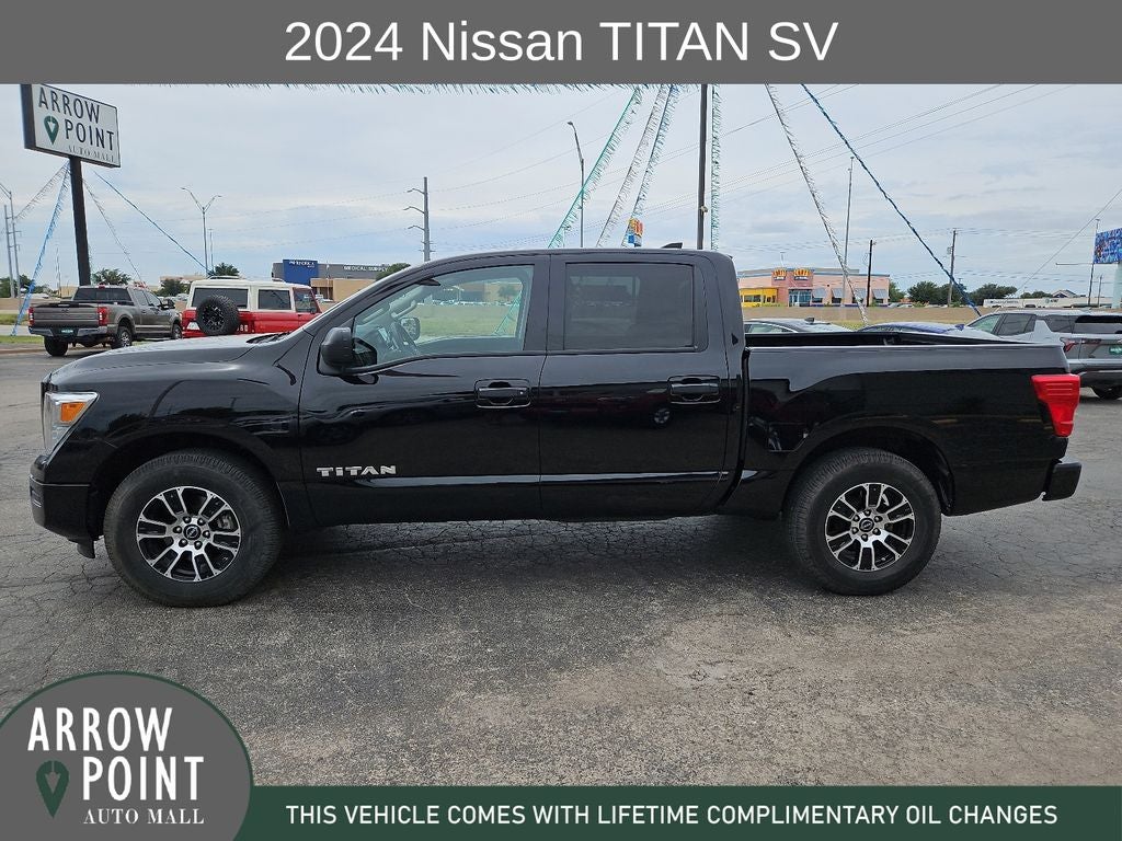 2024 Nissan Titan SV