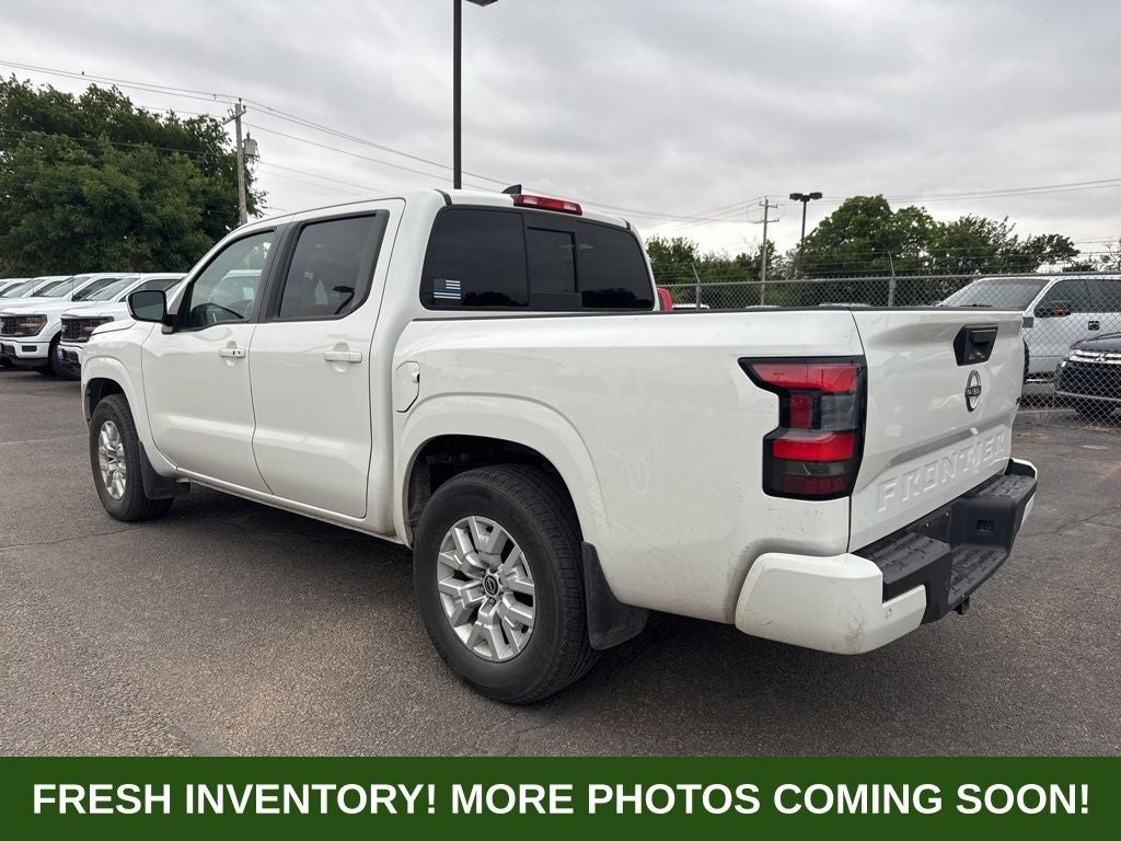 2022 Nissan Frontier SV