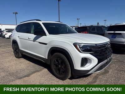 2026 Volkswagen Atlas Peak Edition