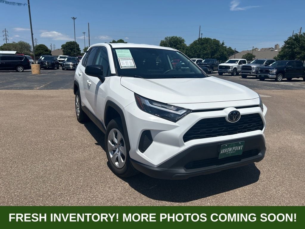 2024 Toyota RAV4 LE