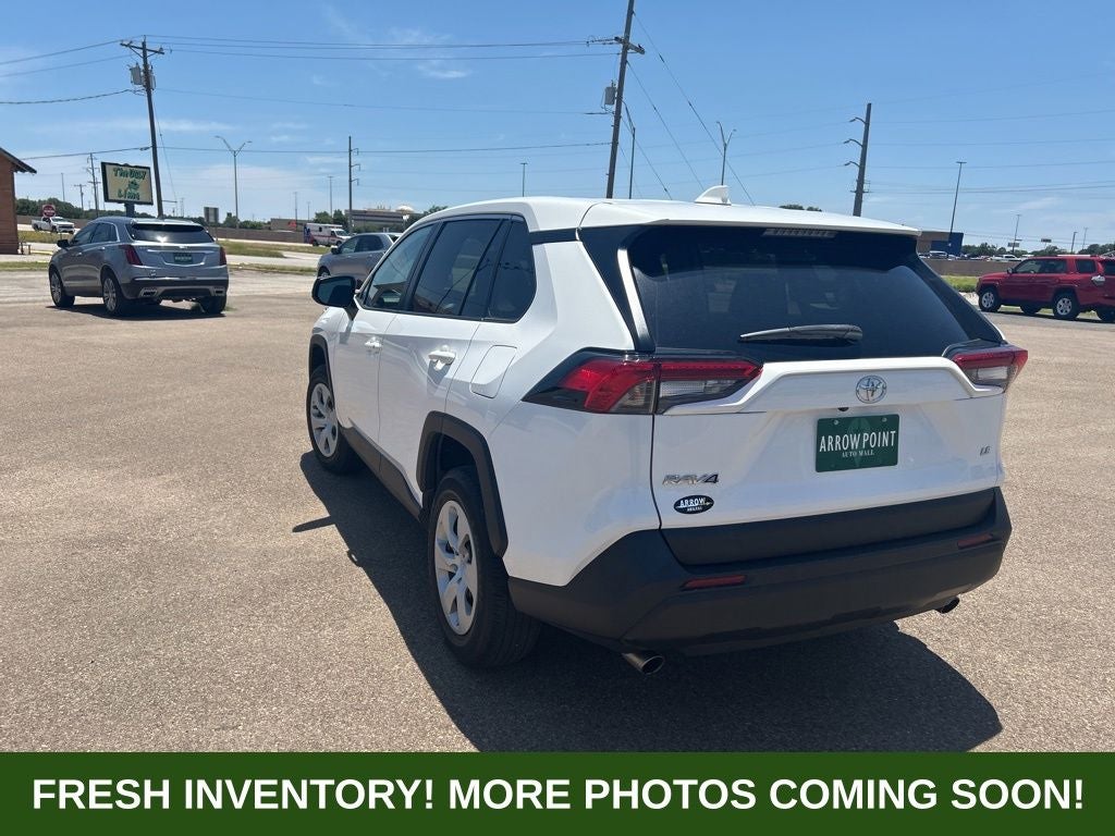 2024 Toyota RAV4 LE
