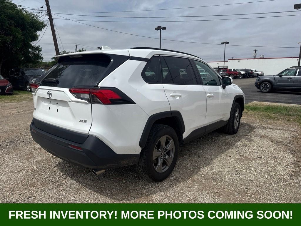 2024 Toyota RAV4 XLE