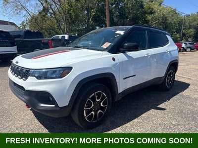 2025 Jeep Compass Trailhawk