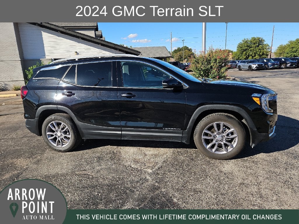 2024 GMC Terrain SLT