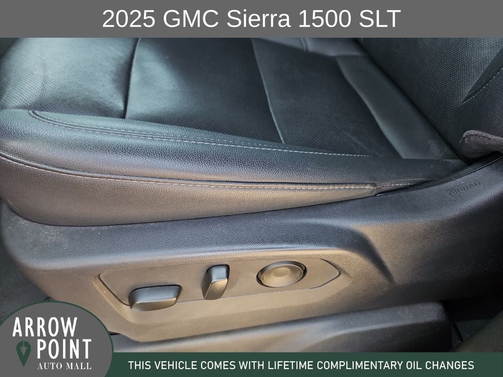 2025 GMC Sierra 1500 SLT