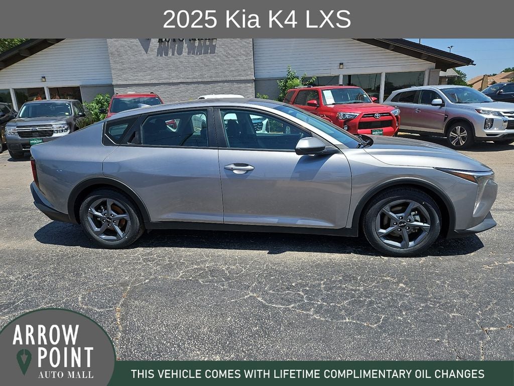 2025 Kia K4 LXS