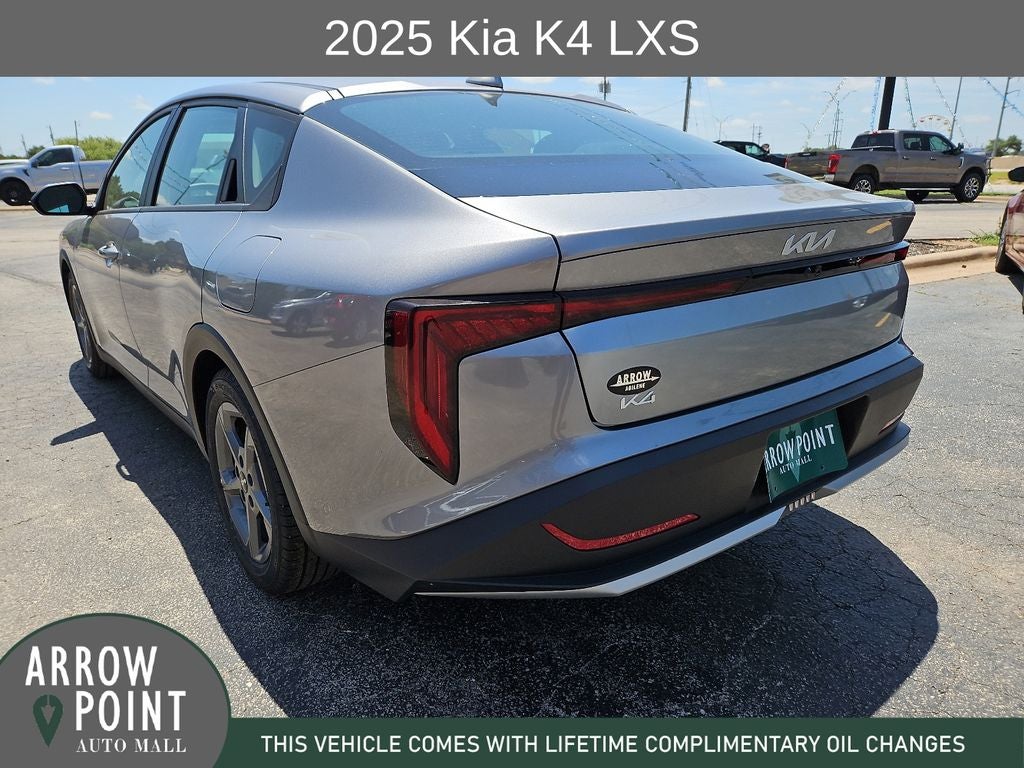 2025 Kia K4 LXS