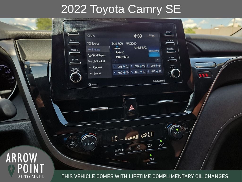 2022 Toyota Camry SE