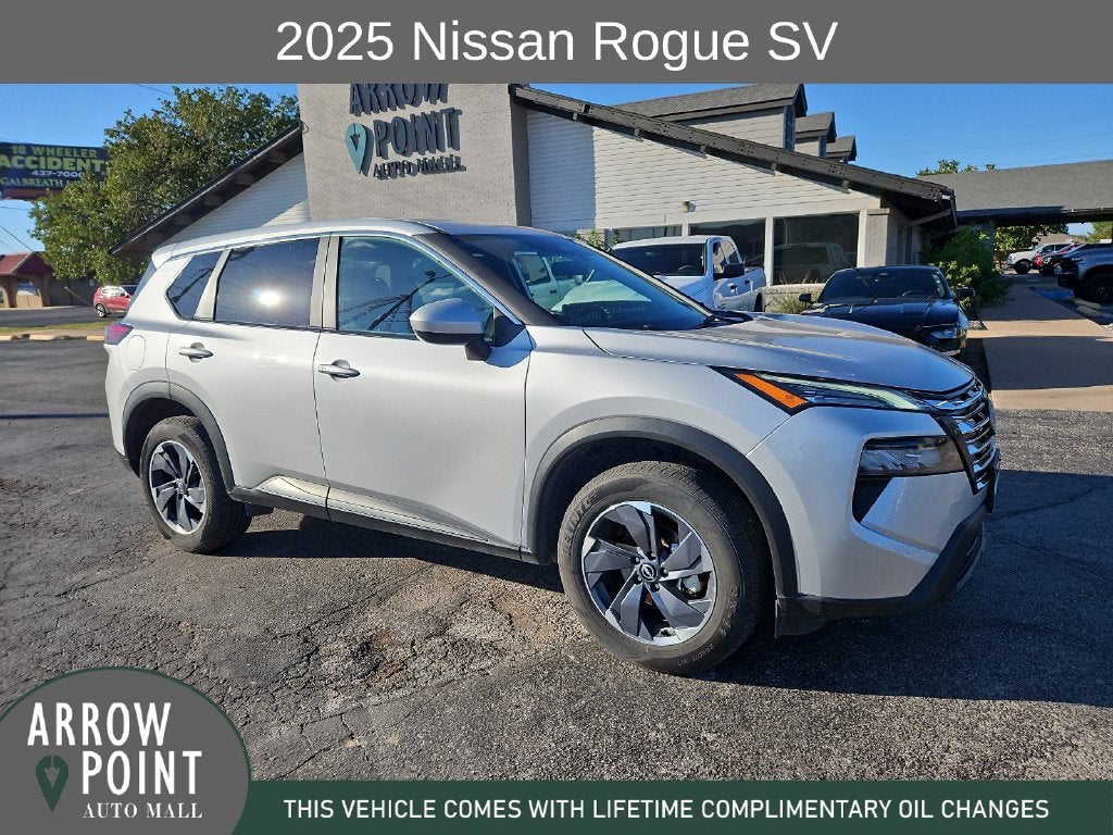 2025 Nissan Rogue SV