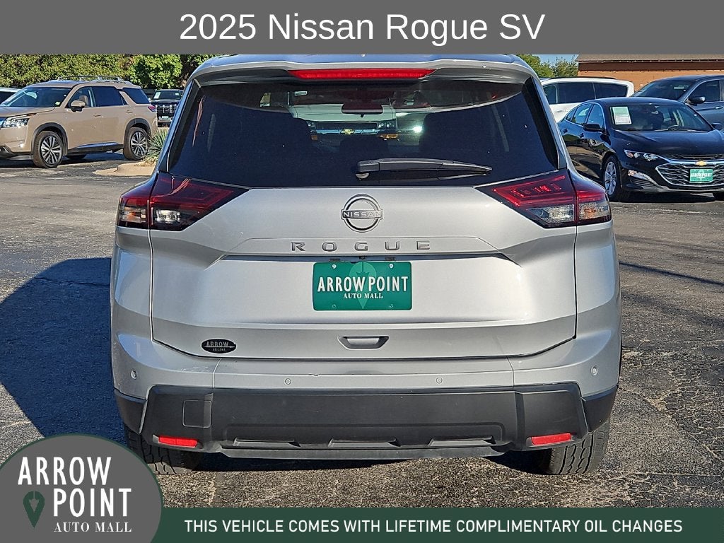 2025 Nissan Rogue SV