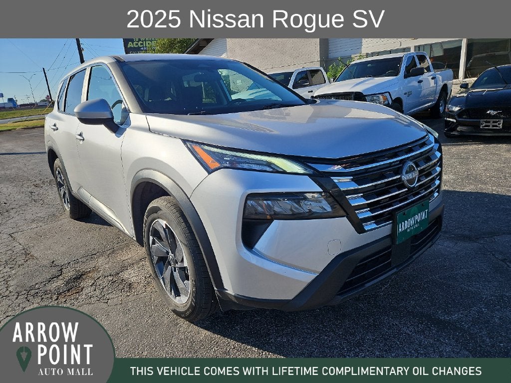 2025 Nissan Rogue SV
