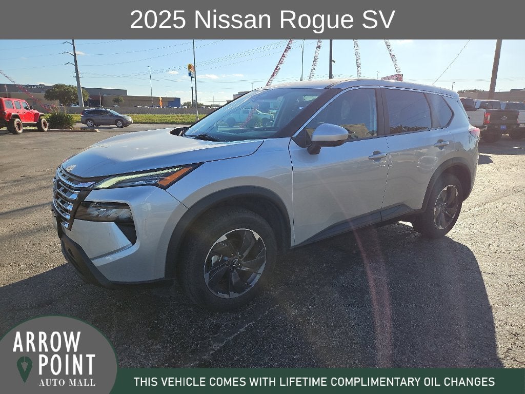 2025 Nissan Rogue SV
