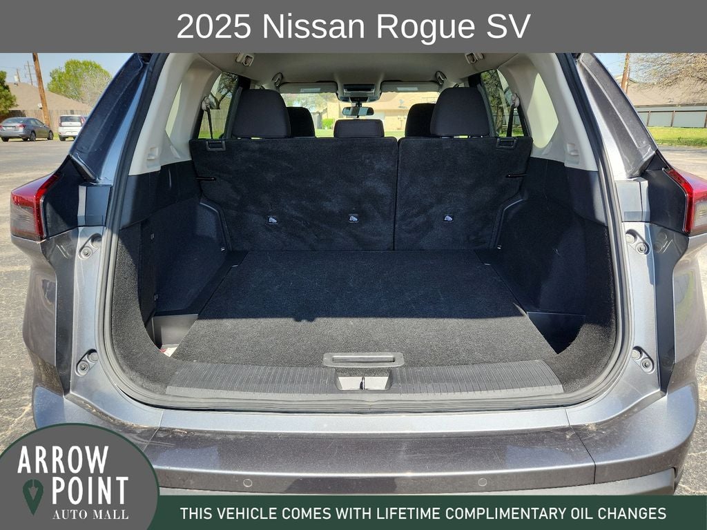 2025 Nissan Rogue SV