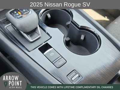 2025 Nissan Rogue SV